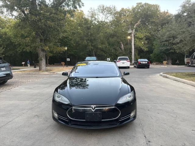 2013 tesla model s base