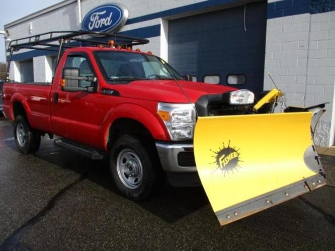 2015 ford f-350 super duty xl 4x4 xl 2dr regular cab 8 ft. lb srw pickup for sale in brentwood, new hampshire