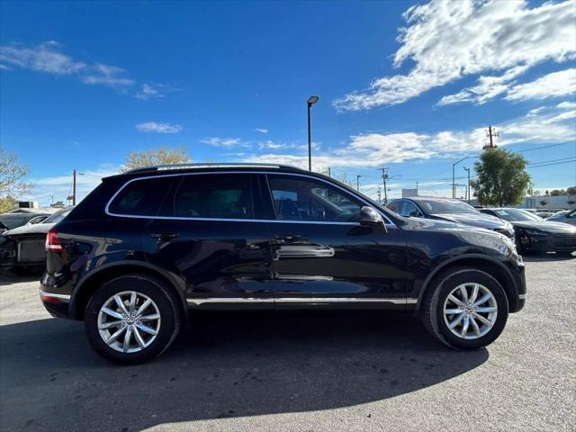 2016 volkswagen touareg vr6 sport