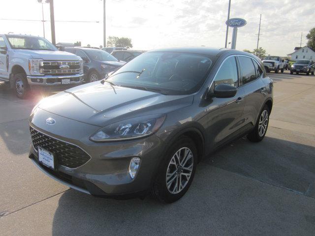 2022 ford escape sel