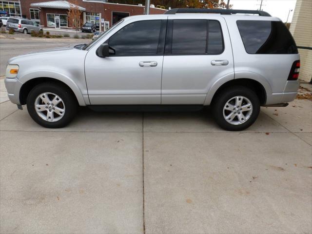 2010 ford explorer xlt