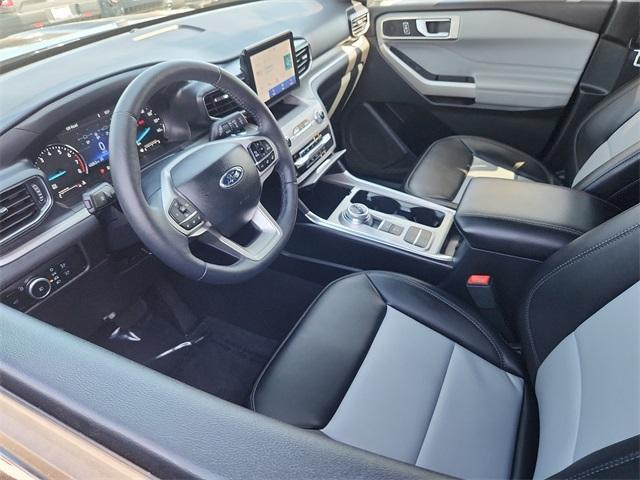 2024 ford explorer xlt