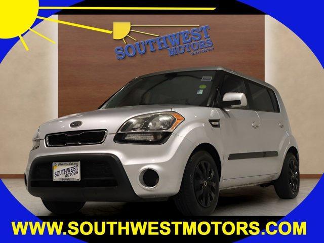 2012 kia soul base