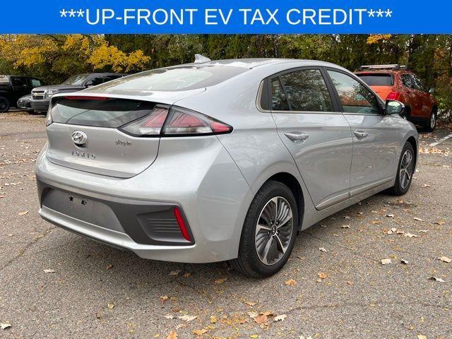 2022 hyundai ioniq plug-in hybrid sel