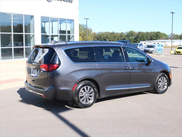 2019 chrysler pacifica touring-l plus