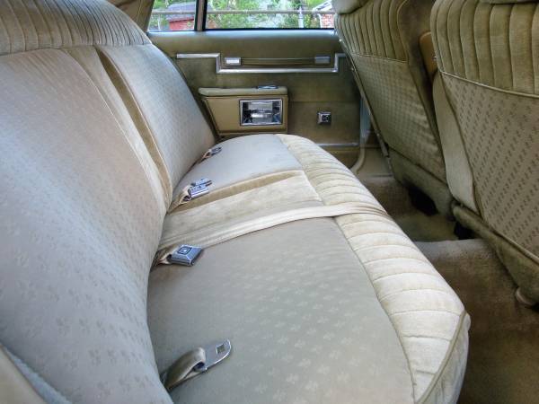 1981 pontiac bonneville base sedan 4-door 5.7l