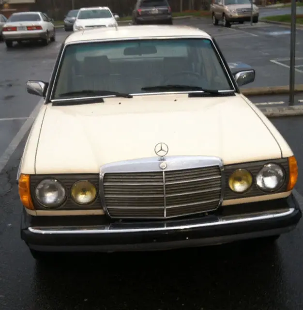 1985 mercedes-benz 300d yellow w/ tan interior 3rd owner runs great! see details