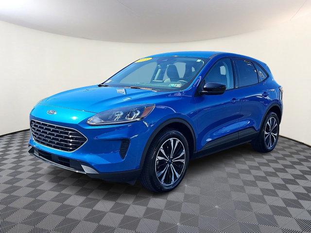 2021 ford escape se
