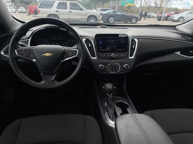 2024 chevrolet malibu lt