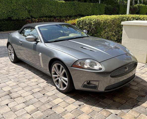 2007 jaguar xkr base