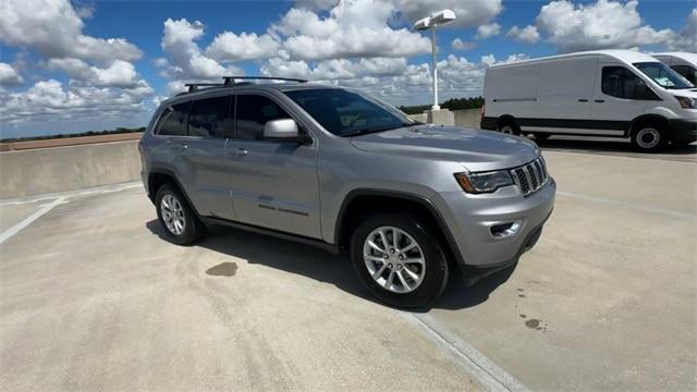 2021 jeep grand cherokee laredo