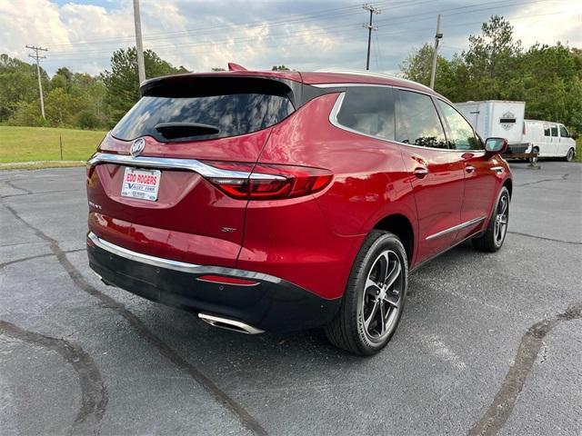 2020 buick enclave essence