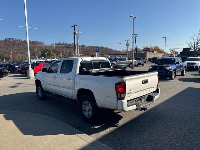 2023 toyota tacoma sr