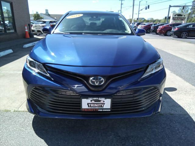 2018 toyota camry le