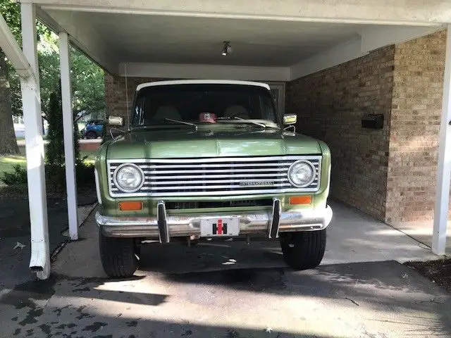 1974 international harvester travelall 200