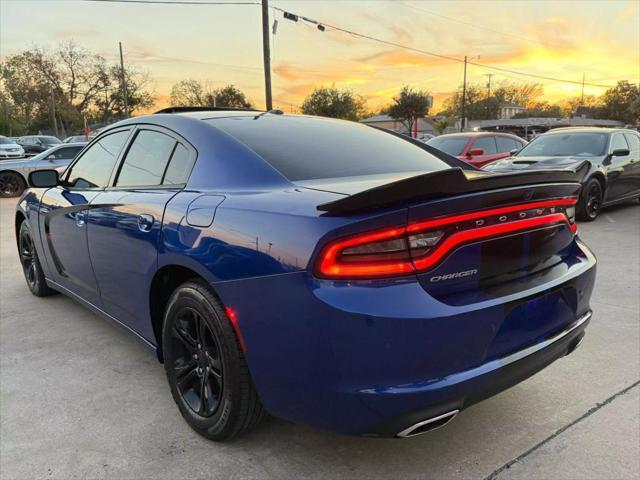 2021 dodge charger sxt