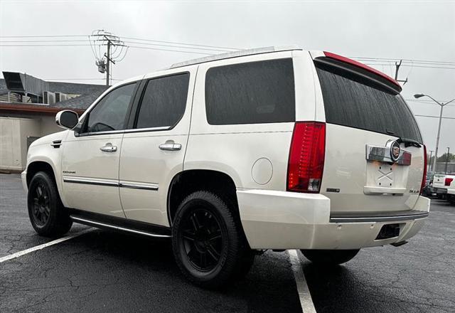 2013 cadillac escalade luxury