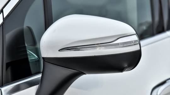 2023 Mercedes-Benz EQS SUV