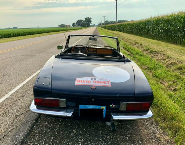 1971 fiat 124 spider convertible