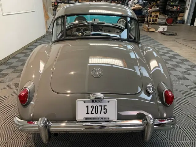 1958 mga 1500 coupe. ground-up restoration. superb car. shows 18,656 miles