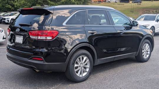 2017 Kia Sorento lx