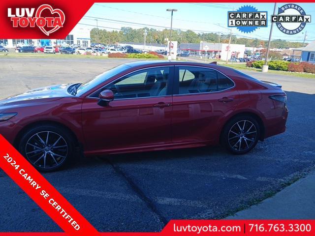 2024 toyota camry se