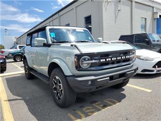 2024 Ford Bronco outer banks