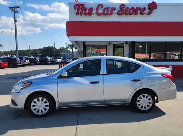 2019 nissan versa 1.6 s+