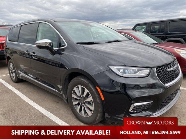 2022 chrysler pacifica hybrid limited