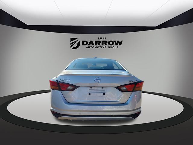 2022 nissan altima 2.5 sv