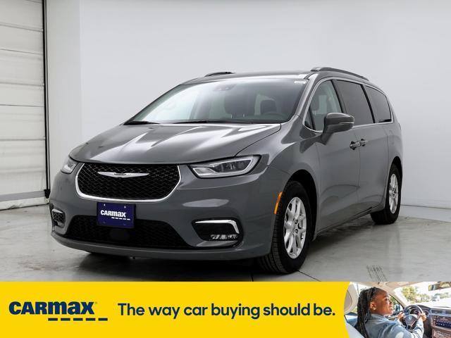 2022 chrysler pacifica touring l