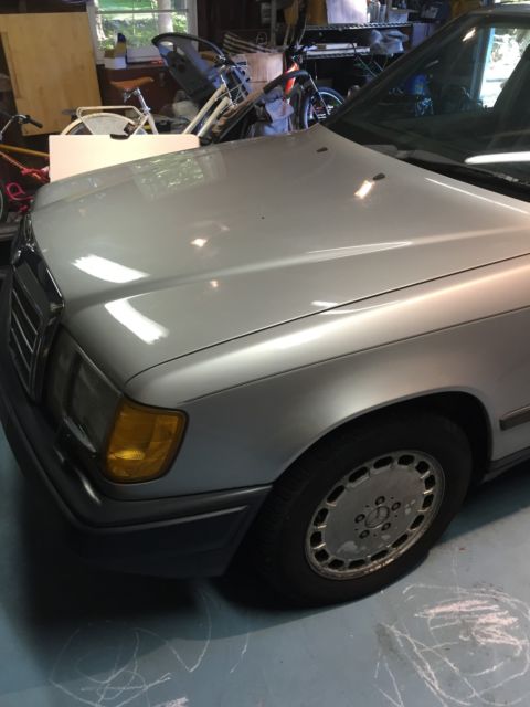 low mile mercedes benz 300d turbo deisel classic car 135k miles runs good look