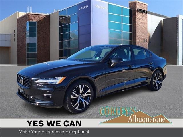 2024 volvo s60 b5 plus dark