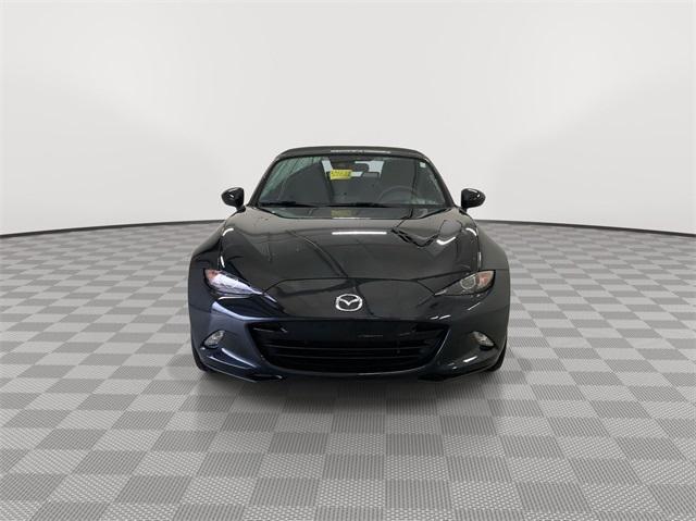 2023 mazda mx-5 miata sport