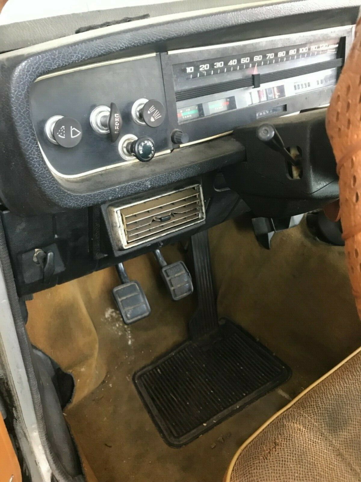 sexy lady looking for some love. vintage volvo 144