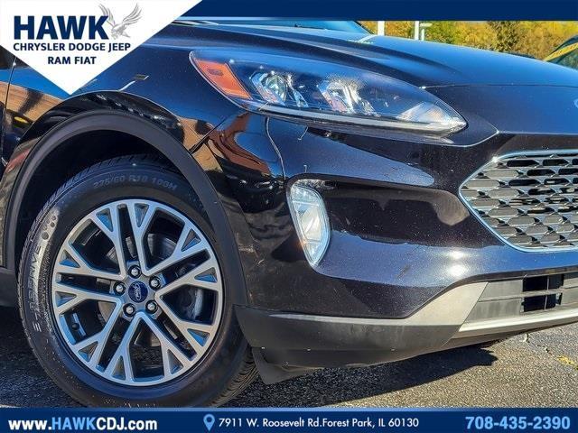 2022 ford escape sel