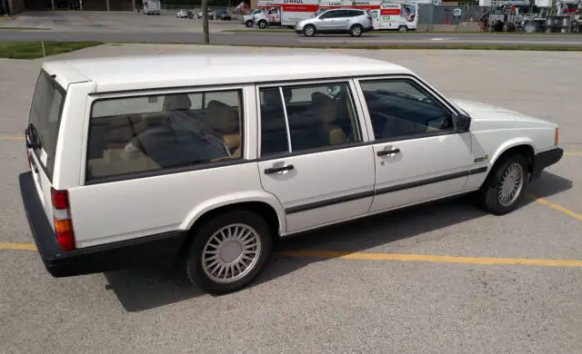 1992 volvo 740 wagon with 5.7l ls1 v8 engine conversion and 6 speed manual trans