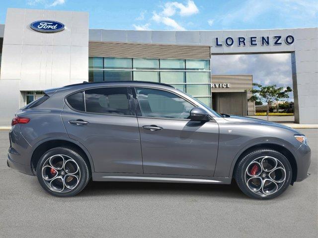 2022 alfa romeo stelvio ti
