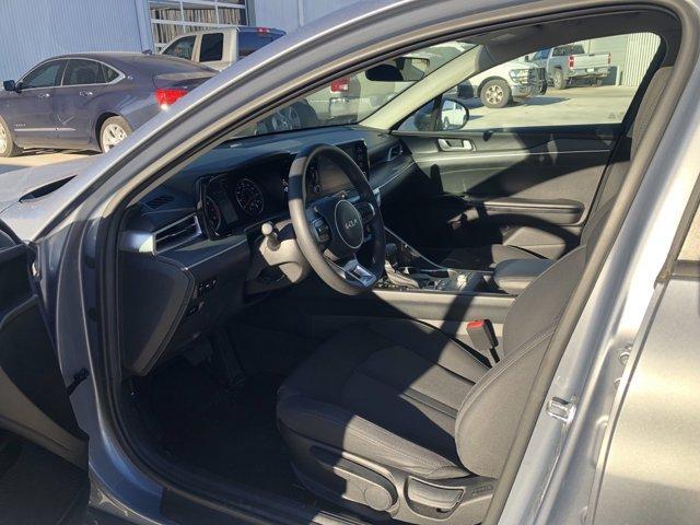 2022 kia k5 lxs
