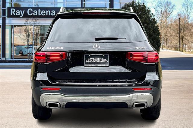 2024 mercedes-benz glb 250 4matic