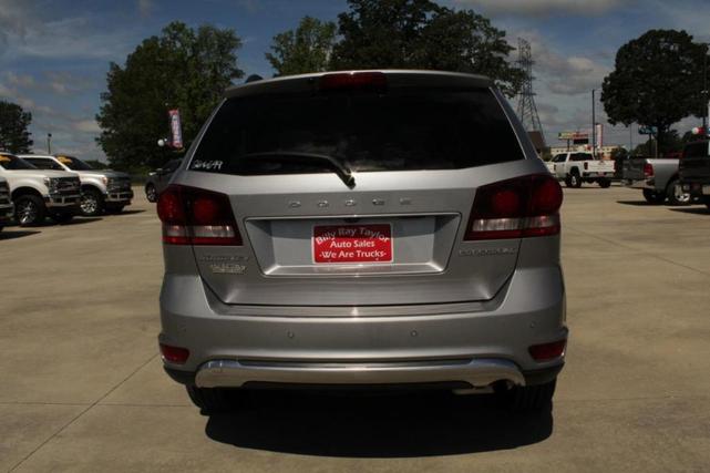 2020 dodge journey crossroad