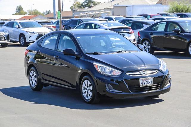 2017 hyundai accent se
