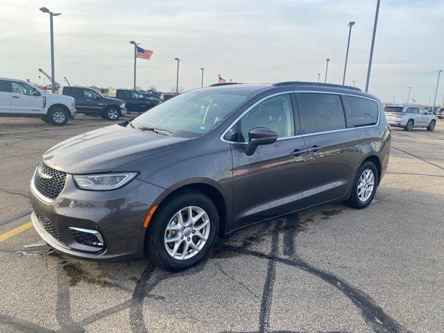 2022 chrysler pacifica touring-l