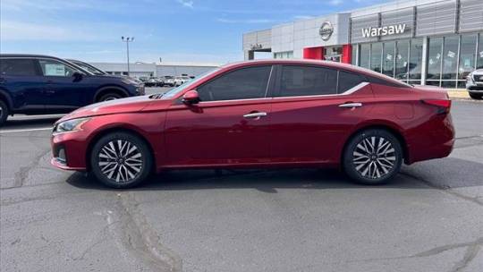 2024 Nissan Altima