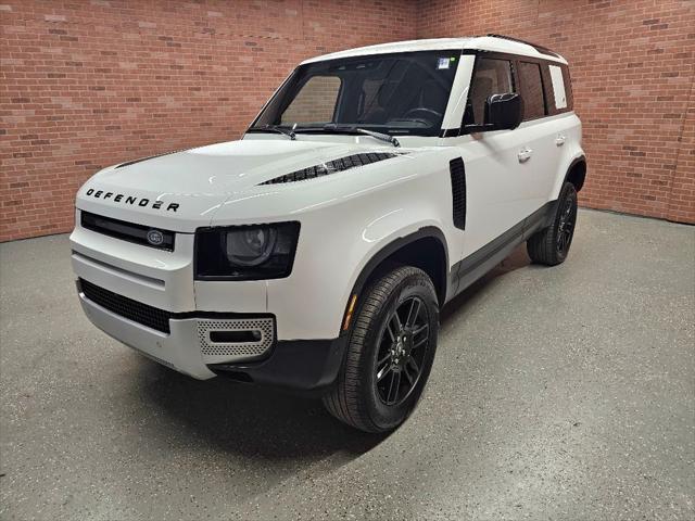 2024 land rover defender 110 p300