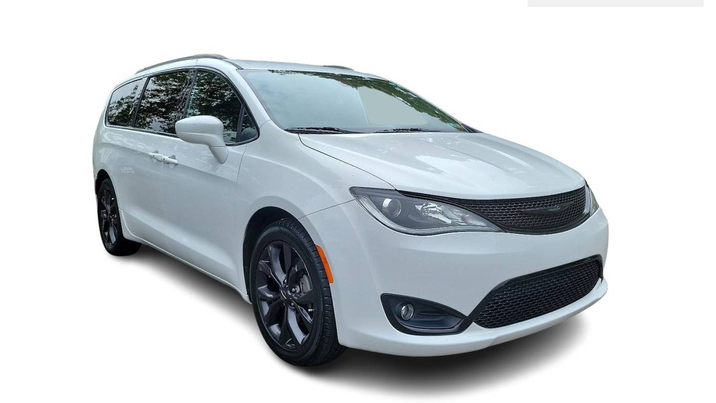 2020 chrysler pacifica touring