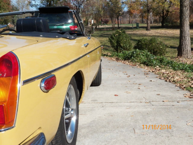 1973 mgb convertible classic harvest gold