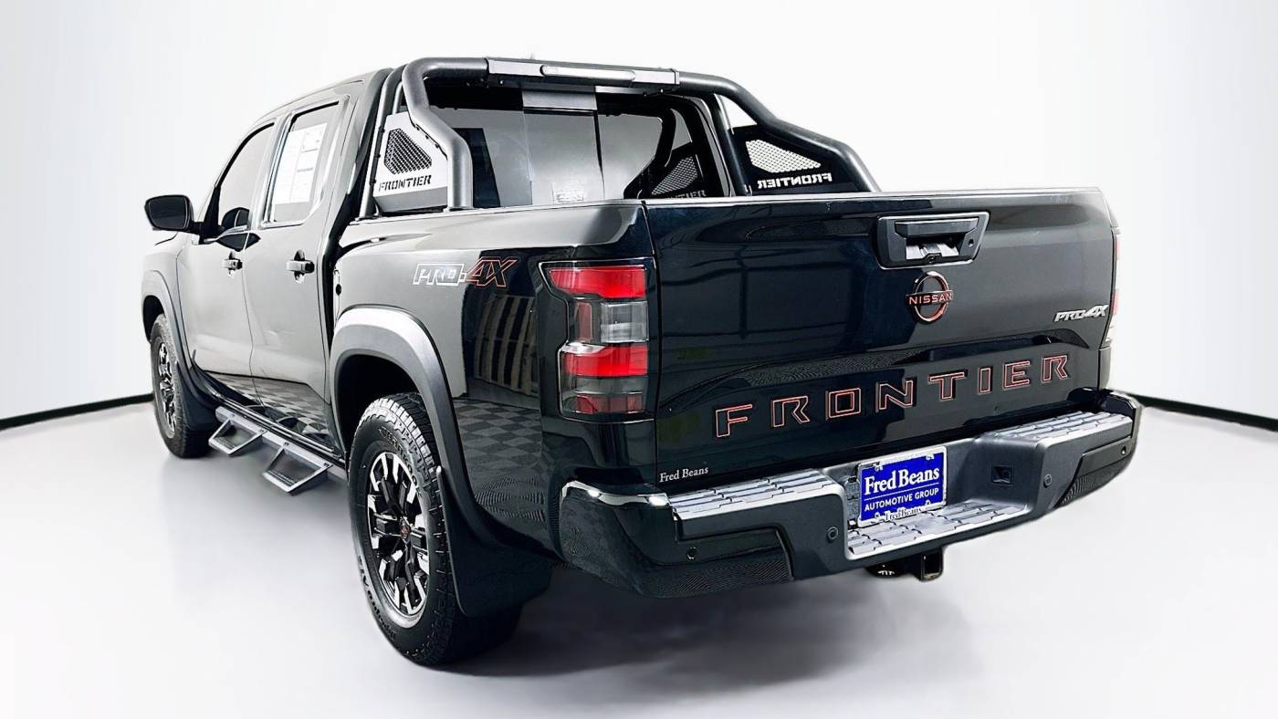 2023 nissan frontier pro-4x
