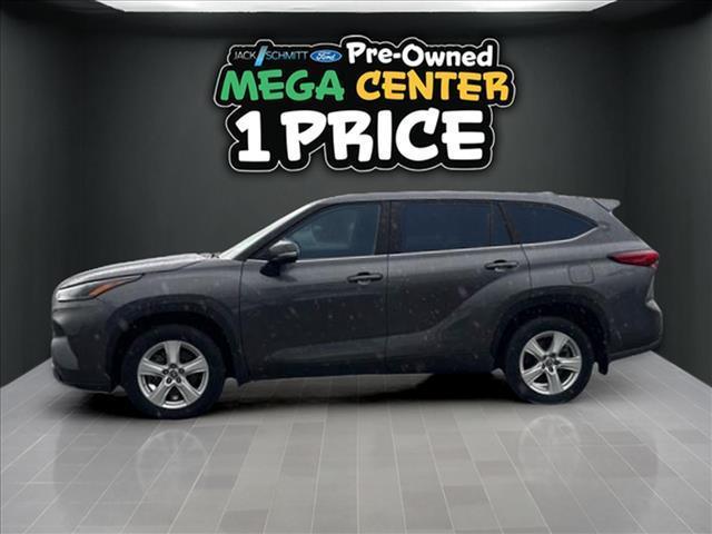 2022 toyota highlander l