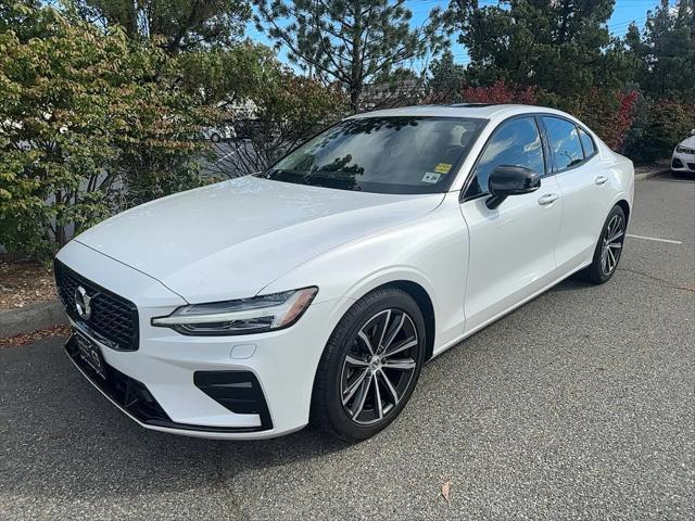 2022 volvo s60 t5 momentum